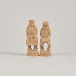 1329 4401 Träfigurer